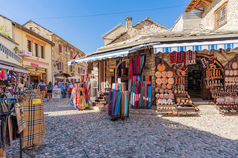 Ab Makarska: Tagestour zu den Wasserfällen von Mostar und Kravica