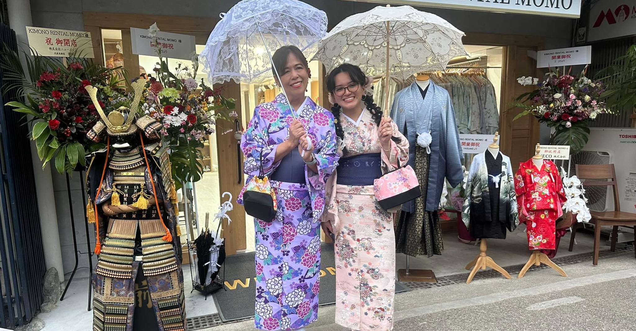 Kyoto: Kimono Rental with Hairstyling and Accessories