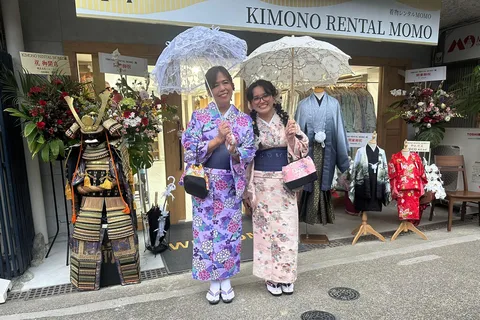 Kyoto: Saç Şekillendirme ve Aksesuarlarla Kimono Kiralama