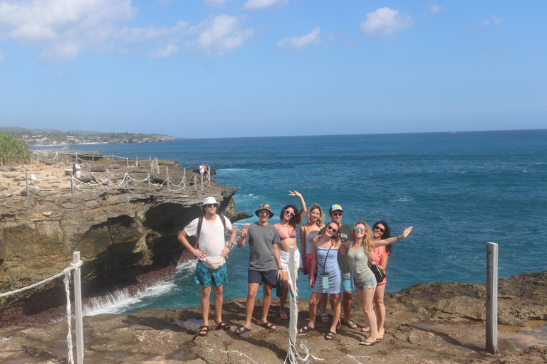 De Lembongan: Snorkeling em 3 pontos, manguezal e excursão terrestreMergulho com snorkel em 3 pontos sem almoço