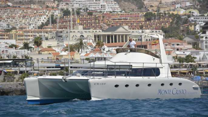 Tenerife: Marine-Life Tour with Transfer, Buffet and Drinks