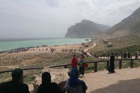 Excursão de 1 dia: Jóias escondidas a oeste de Salalah e praias rochosas