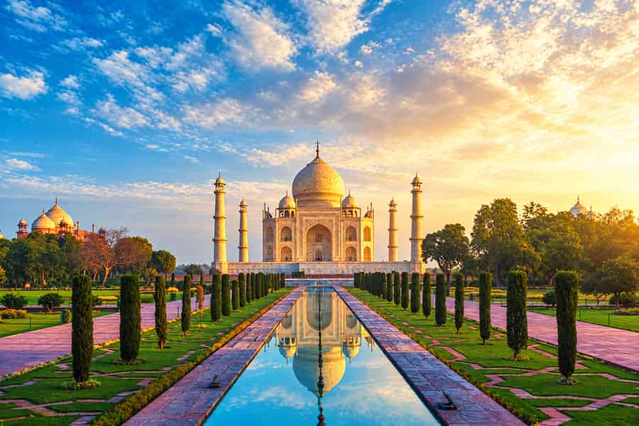Taj Mahal: Eintrittskarte ohne Anstehen bei Sonnenaufgang mit Guide. Foto: GetYourGuide