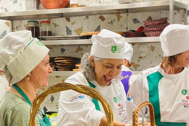 Clase de cocina divertida en Berat, Albania