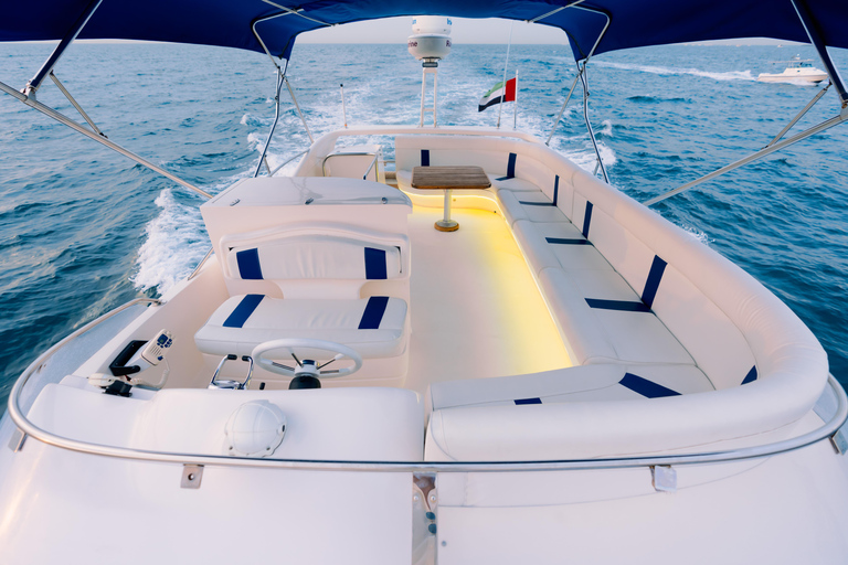 迪拜：私人游艇巡航（可选配美食套餐）3小时游船之旅