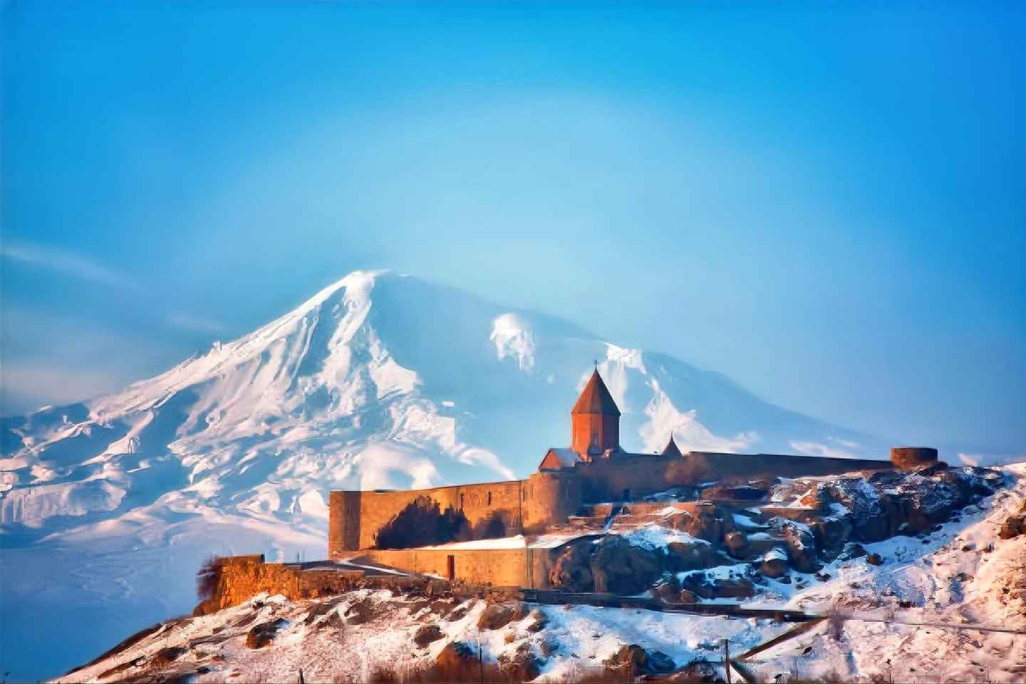 Private Day Trip to Symphony of Stones, Garni & Khor Virap