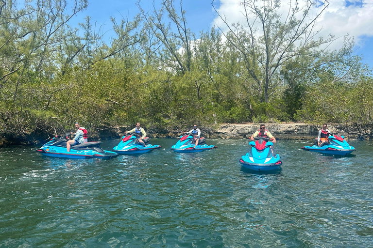 Six Fins Key West: 2-Hour Guided Jet Ski Tour with Photos