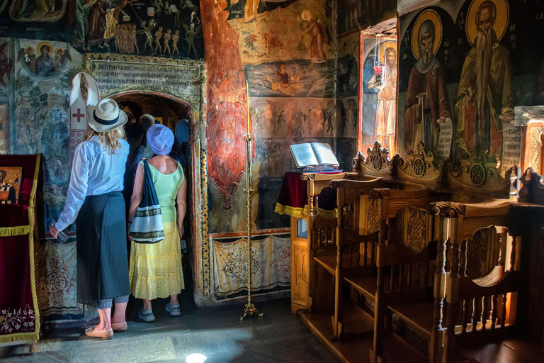 Atenas: Excursión de un día a los Monasterios y Cuevas de Meteora y opción de almuerzoVisita compartida en inglés con traslado en autobús desde Atenas