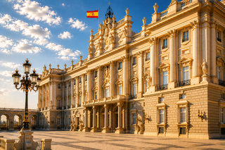 Madrid: Tour guidato del Palazzo Reale con salto della fila