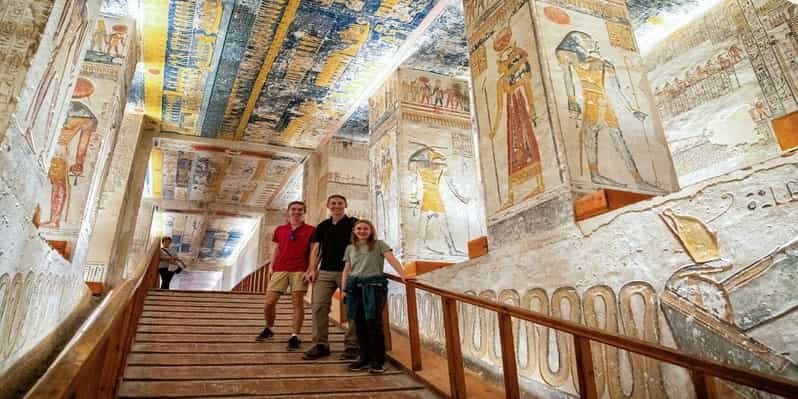 Luxor: Tour guidato della Valle dei Re e delle Regine con pranzo