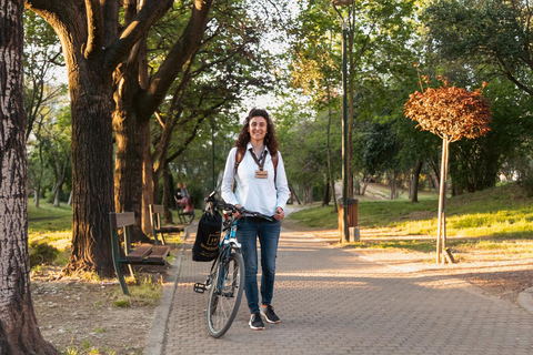 ¡Excursión en bici y comida en Kalamata, Mesenia, Grecia!