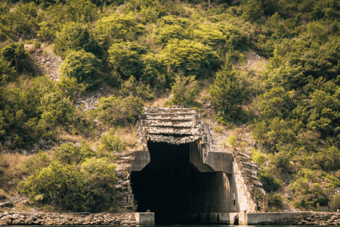 Tivat: Speedboat Tour with Blue Lagoon and Old Military Base
