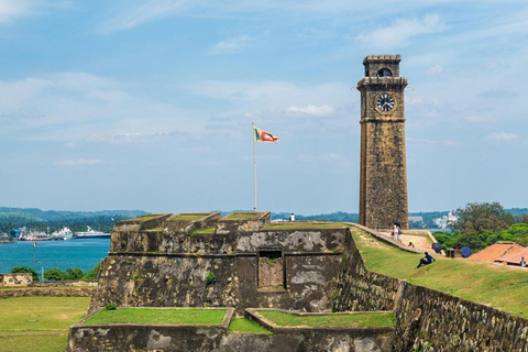 Bentota: Galle Fort, Turtle Hatchery, & Moonstone Mine Tour