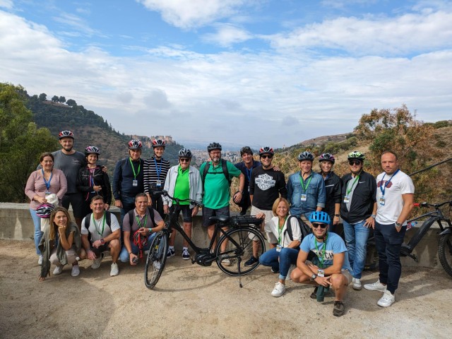 Visit Granada Ebike Tour 2 Hours in Lago d'Idro