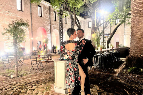 夜间巴士观光：布宜诺斯艾利斯的神话和传说