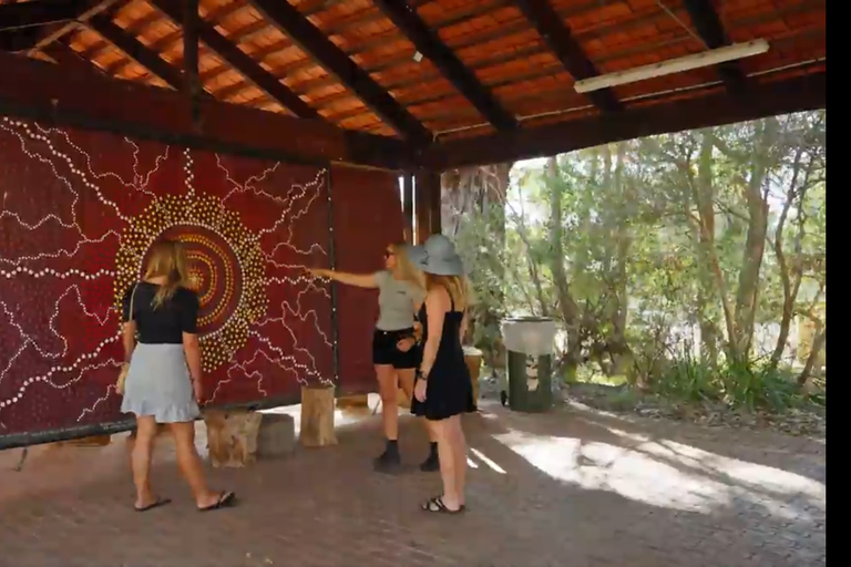 Perth: 2-Day Pinnacles, Sea Lions, and Seafood Tour