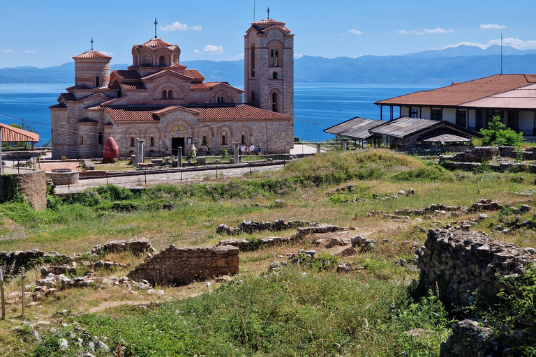 Ohrid: Tour a pie de la ciudad con San Juan en la Iglesia de Kaneo