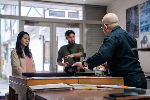 Kanazawa: Samurai and Geisha Culture Walking Tour with Lunch