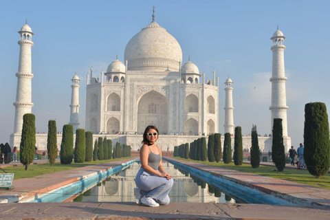 2 Days Overnight Taj Mahal & Agra Tour from Delhi Tour With 5 Star Hotel Accommodation