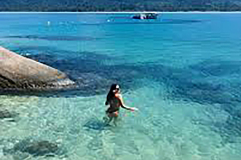 São Gonçalo Beach: Tour to Pelado and Cedro Islands