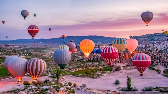 Visit Cappadocia Hot Air Balloon Tour in Kayseri, Turkey