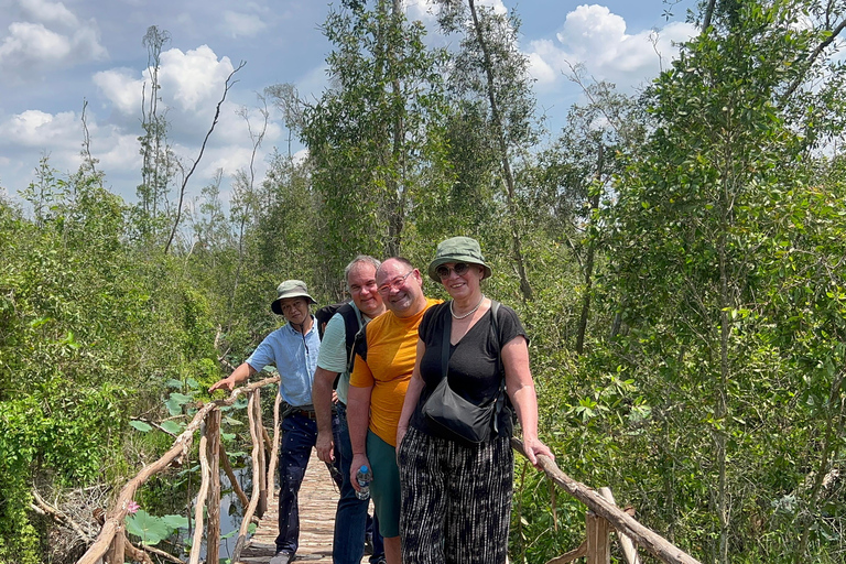 Authentieke Mekong Delta My Tho fietsavonturentourLunch is inbegrepen