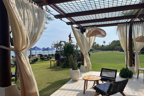 Le paradis des chiots du monde entier — Un bonheur balinais qui a du sensDécouvrez le paradis mondial des chiots à Thalassa Seseh