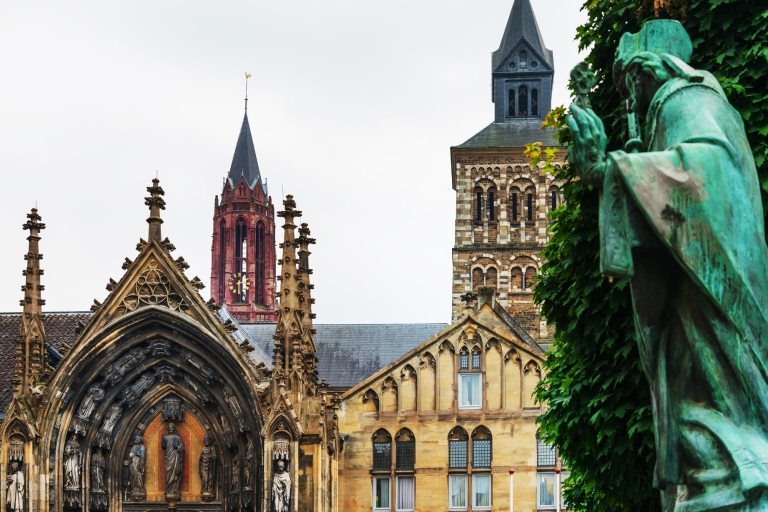 Aachen: Self-Guided Highlights Scavenger Hunt & Tour