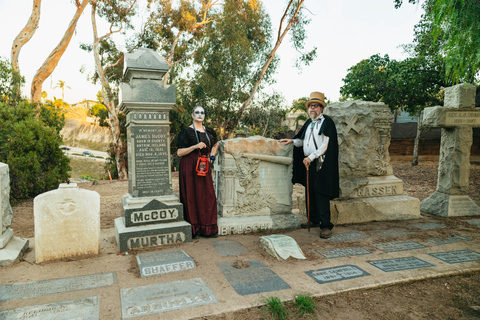 San Diego: Ghosts & Gravestones-trolleytour