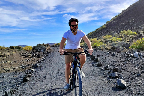 Lanzarote: Guided ebike tours of the Timanfaya volcanoes