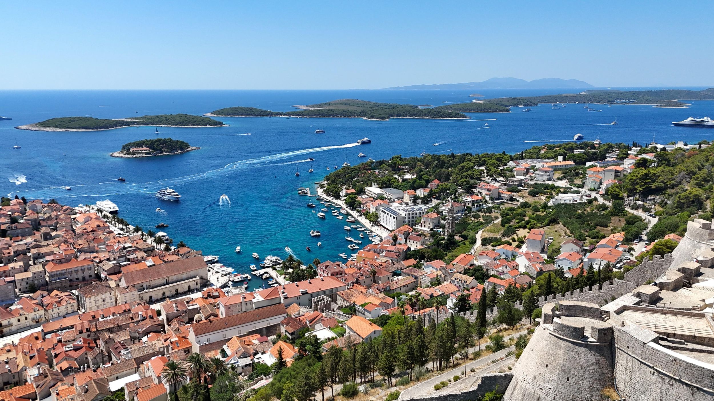 Hvar & Pakleni-Inseln Exklusiv – Schnellboot-Tour