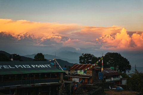 Pokhara: 1 day Kudbidada, Sidhane and Panchase Guided Trek