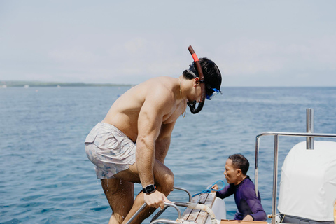 From Bali: Nusa Penida Private Snorkeling Tour with Lunch Shared Boat Trip with Meeting Point at Sanur