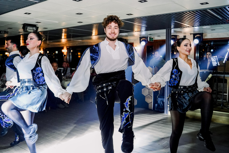 Istanbul: Luxury Dinner Cruise Pickup Include Menu + Soft drinks + Meeting point