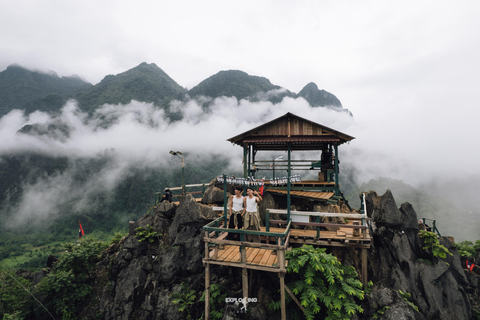 Vang Vieng: Namxay Viewpoint, Blue Lagoon 1 & Phoukham Cave