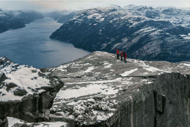 Från Haugsund: Preikestolen (Predikstolens klippa) Guidad dagsutflykt