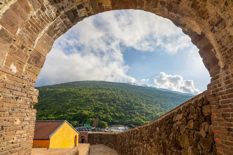 Da Nang: Hai Van pass, Linh Ung pagoda, Son Tra peak Join-in tour: Korean