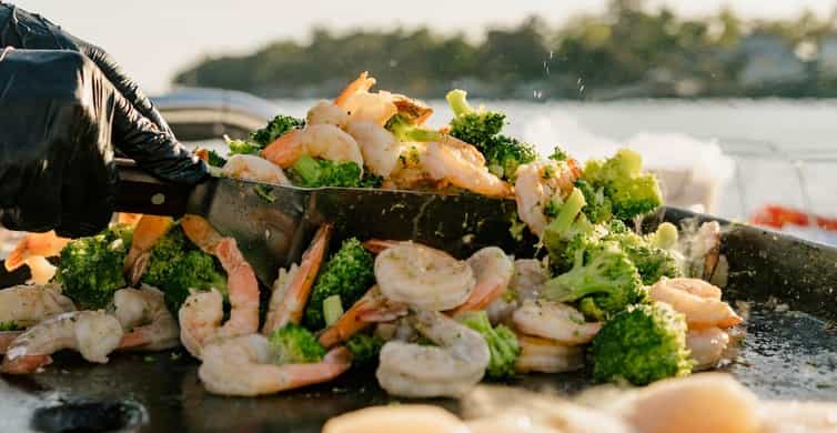 Hilton Head Island: Hibachi Dinner Cruise