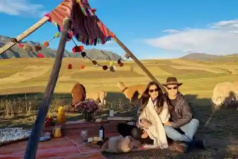 FROM CUSCO: PICNIC IN CHINCHERO