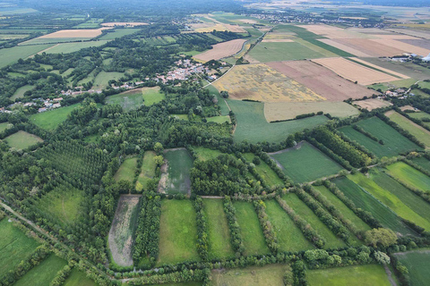 Niort and the Marais Poitevin: hot-air balloon flight from Coulon