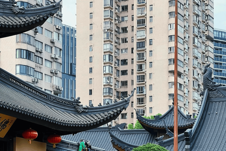 Shanghai Hanzi Meditation Experience at Jade Buddha Temple