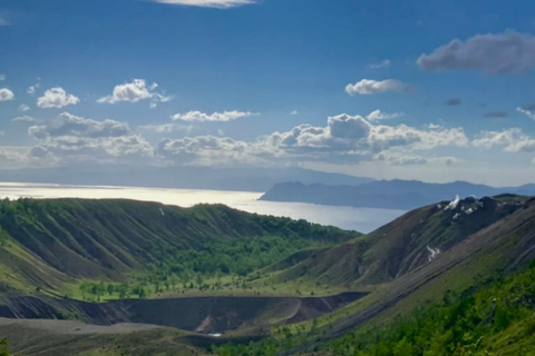 From Sapporo: Noboribetsu Jigokudani and Lake Toya Day Trip Comfortable Small Group Tour (Max 9 Guests): Meeting Points