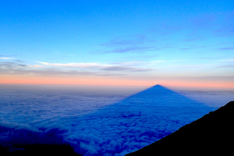 Mt. Fuji: 2-Day Climb – Summit Lodge Stay, Wake to Sunrise