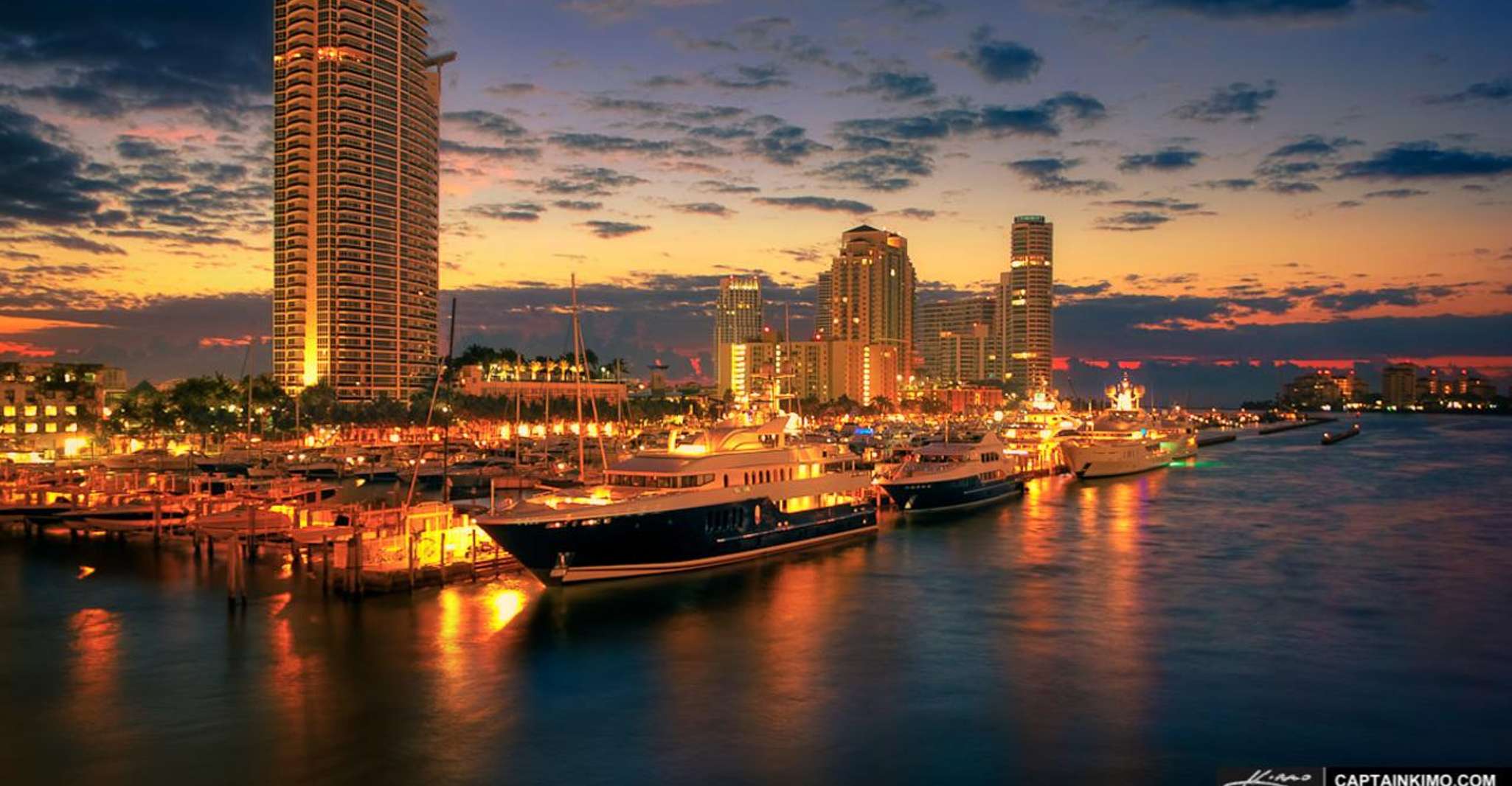 Miami Biscayne Bay Millionaires Homes Sightseeing Boat Tour photo 9