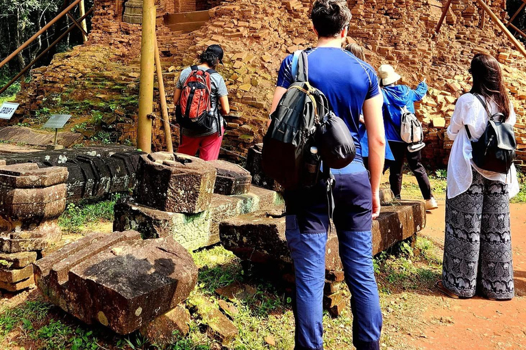 Hoi An: My Son Sanctuary Tour with Sunset Cruise Boat Ride