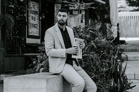 Santiago de Compostela: Photo Session with Retouching