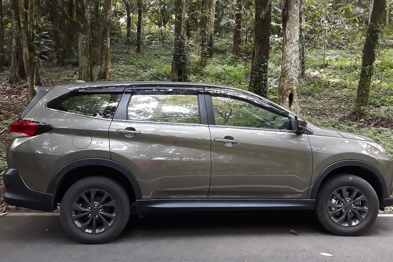 Seminyak: Abreisetransfer zum Flughafen Bali (DPS)