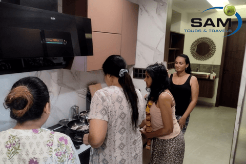 Agra Cooking Session and Dine with Agraites