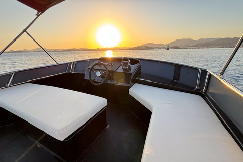 Bodrum: Private Yacht Tour with Lunch for 6 Hours Bodrum Private Yacht Sunset Tour With Dinner For 3 Hour