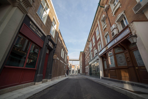 索菲亚：Nu Boyana Film Studios 导览游索菲亚：努博亚纳电影制片厂导览之旅